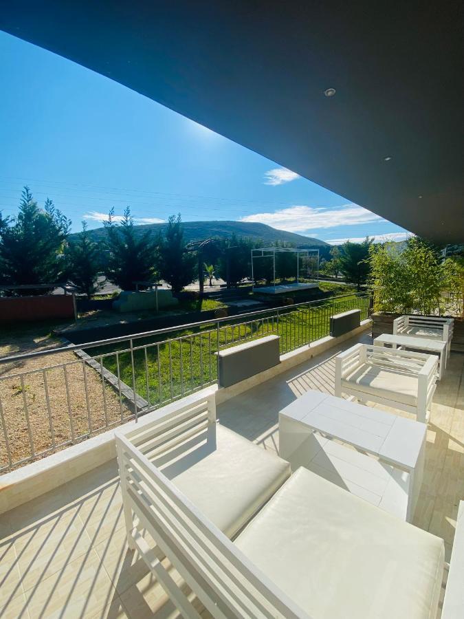 Sozos Inn Hotel 沃尼扎 外观 照片
