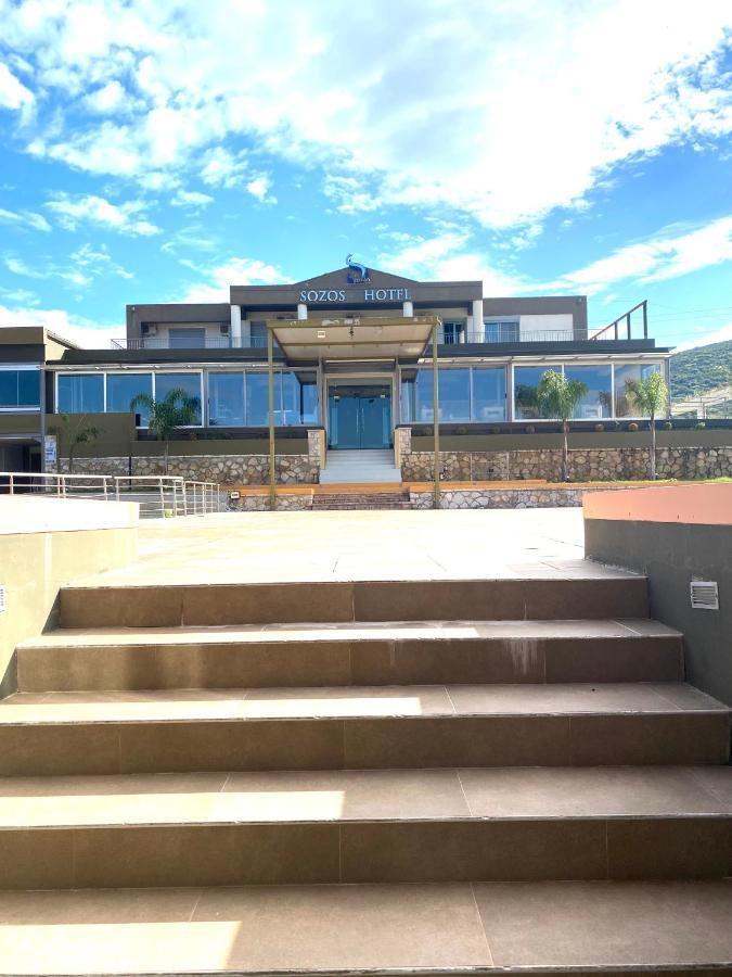 Sozos Inn Hotel 沃尼扎 外观 照片