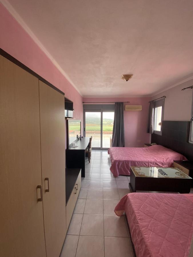 Sozos Inn Hotel 沃尼扎 外观 照片